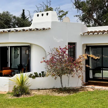 Club 98 - O Refugio Perfeito Ferienhaus *