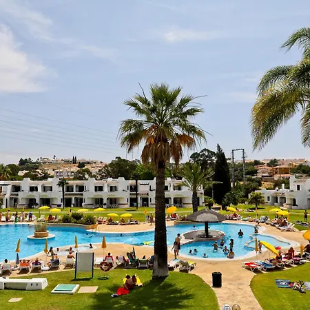 Club 98 - O Refugio Perfeito * Albufeira