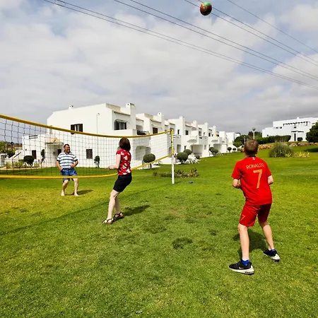 Club 98 - O Refugio Perfeito *