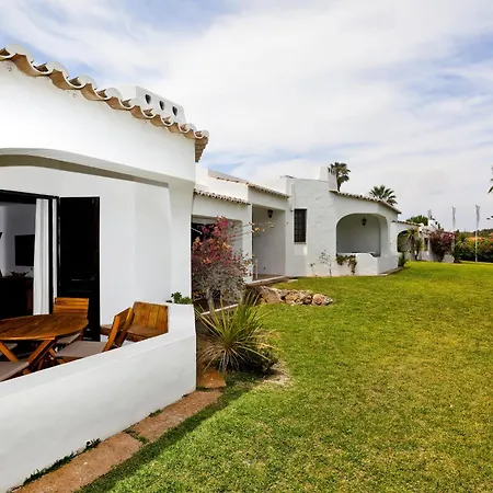 Club 98 - O Refugio Perfeito * 阿尔布费拉